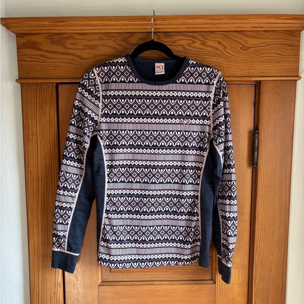 Kari Traa Printed Polyester Base Layer Size Medium - image 1